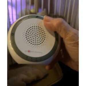 White Noise Portable Sound Machine with 6 Natural Soothing Sounds SonTech